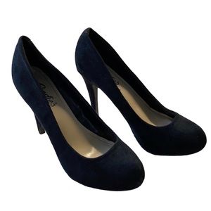 Candie’s pump black heels